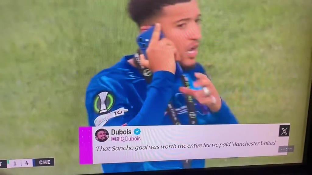 直接攤牌！桑喬賽后在場上煲電話粥，大聲說自己不回曼聯(lián)