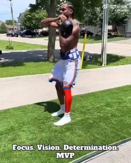 休息時間也在練！SGA就是集專注、信念和決心于一身的MVP球員